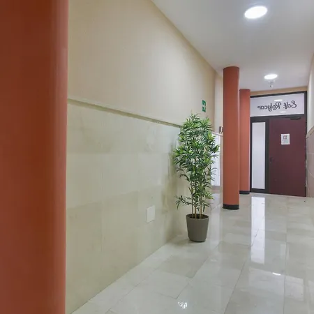 Apartamento Rolycar 202 *