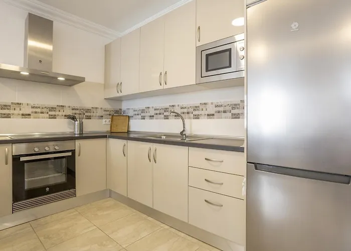 Apartment Rolycar 202 *