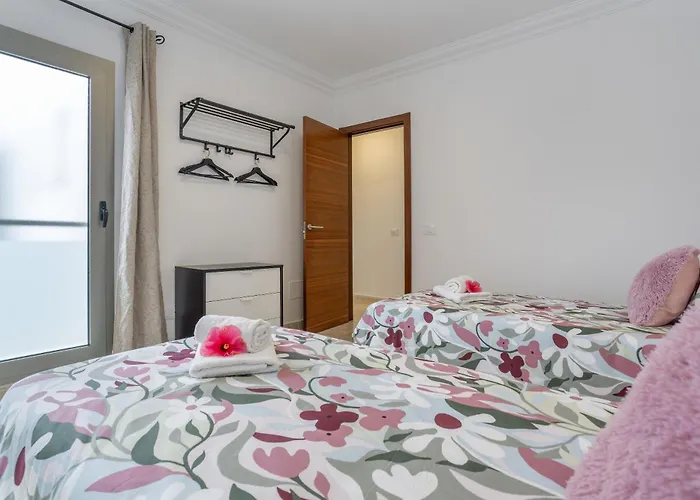 Rolycar 202 Icod De Los Vinos